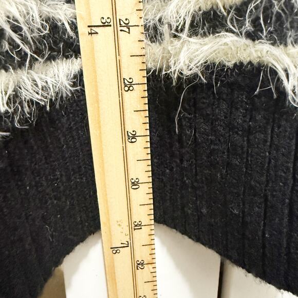 Chico's 2 Button Alaina Fuzzy Wool Mohair Blend Stripe Sweater Vest Size 2 - Picture 12 of 12